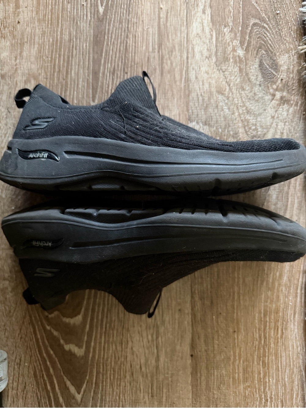Skechers Black Slip-On Arch Fit Loafers